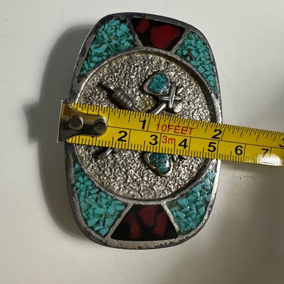 Vintage Southwestern Silver Tone Tomahawk Inlay Blue and Red Stone 3 x 2” buckle - Picture 4 of 4